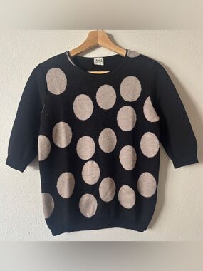 Siyu Espana Black Merino Wool Short Sleeve Knit Eclectic Taupe Polka Dots Small